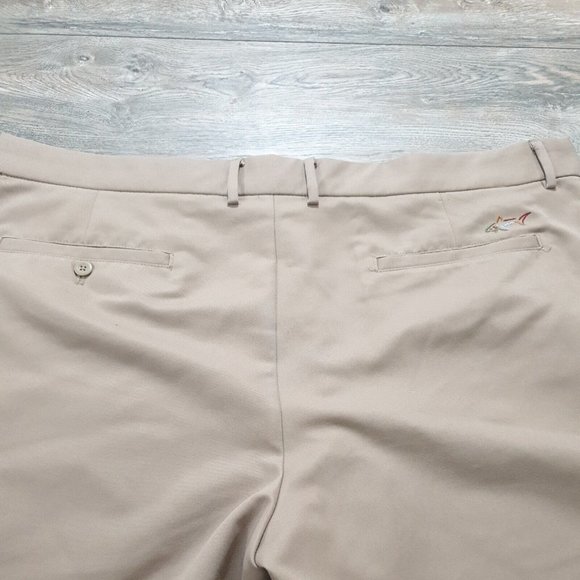 Greg Norman Tasso Elba Mens Shorts Waist 42" Bermuda Golf Athletic Sport Tan - Picture 10 of 11